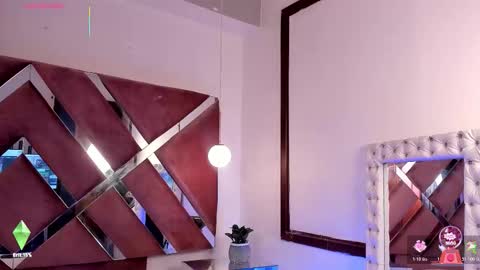 Aron cruz  online show from February 4, 1:15 pm