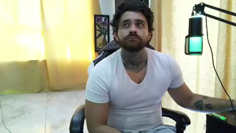 aronmiller online show from July 7, 11:58 am