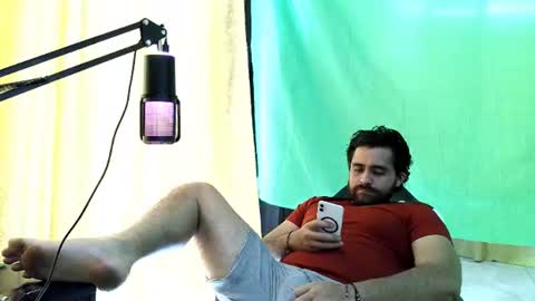 aronmiller online show from July 9, 7:18 pm