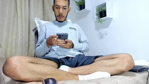 Snapshot of aronxx_ chatting on March 3, 10:17 am BLACK FRIDAY 55 OFF ON MY ONLYFANS.  online show from March 3, 10:17 am