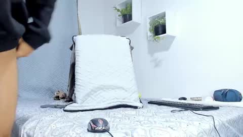 Snapshot of aronxx_ chatting on February 19, 9:50 am BLACK FRIDAY 55 OFF ON MY ONLYFANS.  online show from February 19, 9:50 am