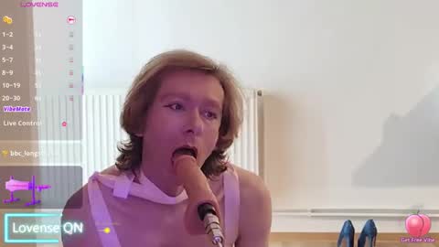 Arra Sun online show from February 25, 11:21 am