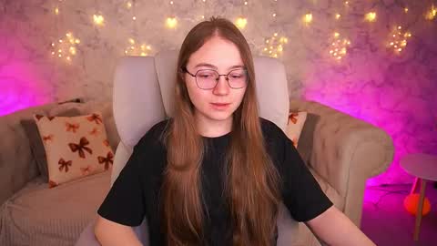 arrinawair online show from March 23, 7:35 am