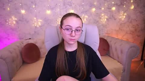 arrinawair online show from February 23, 8:49 am