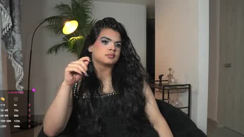 Chloe  online show from May 7, 2:18 am