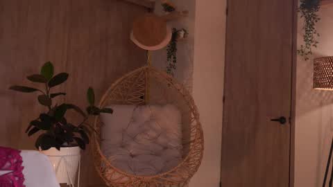 Snapshot of artemia_ chatting on November 1, 2:01 am Amanda online show from November 1, 2:01 am