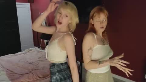 SEE U THURSDAY  online show from December 21, 9:32 pm