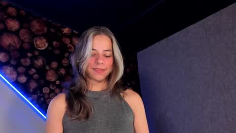 artemisablake online show from March 8, 5:11 pm