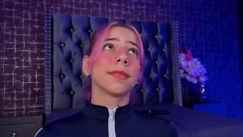 artemisablake online show from September 11, 6:42 pm