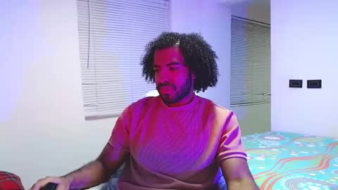 arthur_jamess online show from September 25, 1:34 am