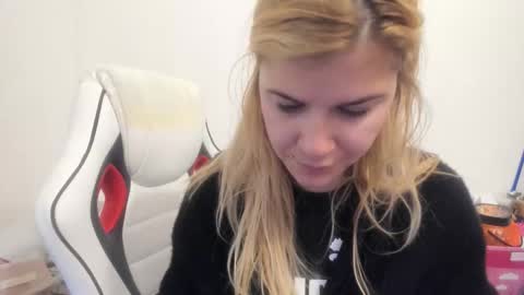 MIA online show from November 3, 6:25 am