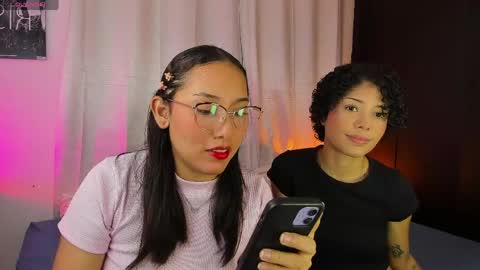 Ariana and Kelsieh online show from April 1, 4:35 am