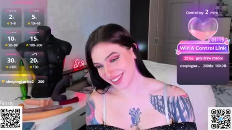 Snapshot of arya_deepthroat_queen chatting on December 15, 6:04 pm Arya  Fn  Talented Arya   online show from December 15, 6:04 pm