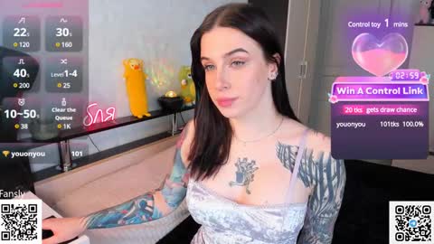 Snapshot of arya_deepthroat_queen chatting on December 7, 2:41 pm Arya  Fn  Talented Arya   online show from December 7, 2:41 pm