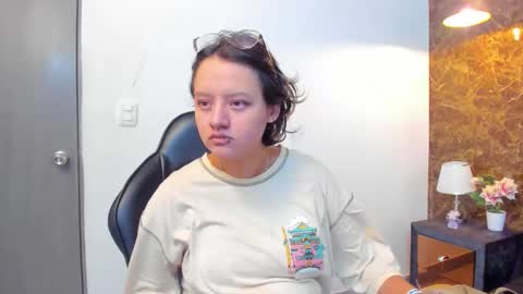 AsamiHattori  online show from October 21, 11:26 am