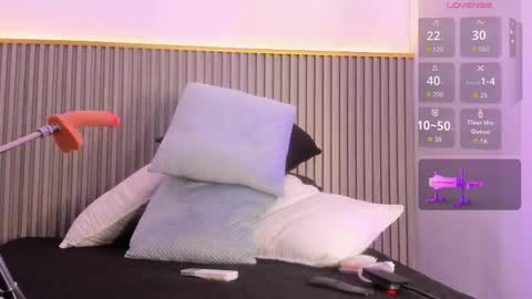 ash_valentine online show from May 22, 8:26 pm