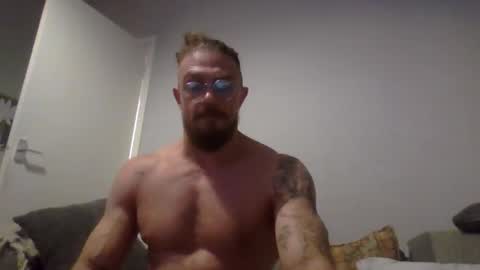 ashdrewery01519813 online show from November 23, 9:13 pm