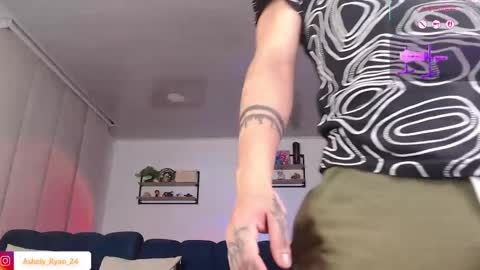 Ashley And Ryan  online show from June 5, 1:12 am