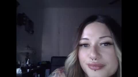 ashenroe online show from November 26, 10:28 pm