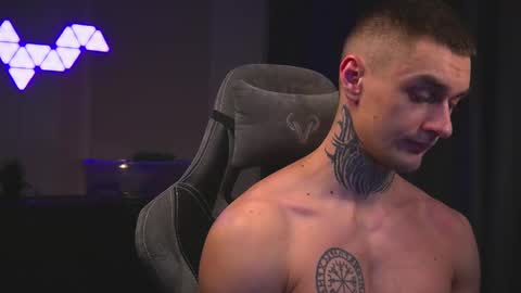 Snapshot of asher_88 chatting on February 11, 6:22 pm Jerk Machine online show from February 11, 6:22 pm