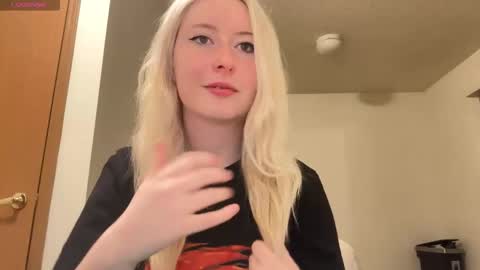 ash 3 online show from January 9, 11:49 am