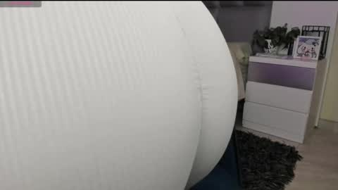 Carolina  online show from October 17, 12:25 am