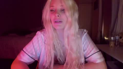 Ashley online show from June 22, 3:08 pm
