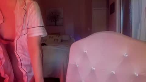 Ashley online show from June 21, 2:34 pm