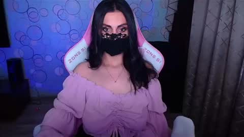   Yasmina   online show from November 6, 7:22 am