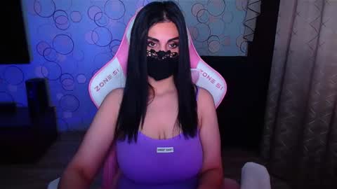   Yasmina   online show from November 11, 4:58 am