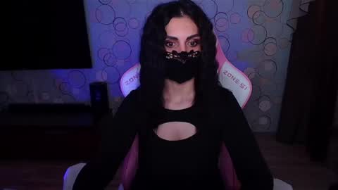   Yasmina   online show from March 22, 4:38 am