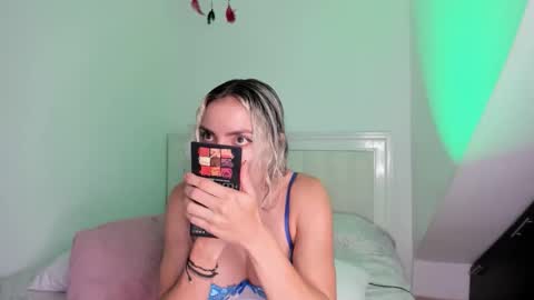 ashley_blair online show from October 20, 8:14 pm