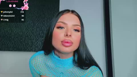 AshleyEtthen online show from March 15, 6:55 pm