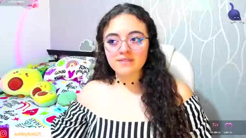 .. Ashley .. online show from October 7, 12:50 am