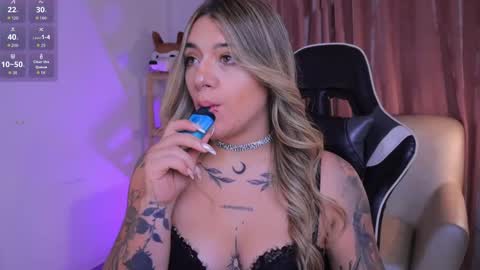 Ashley Lauren online show from September 11, 4:36 am