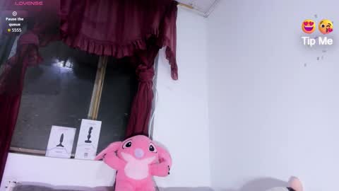 Ashly Moss online show from March 22, 9:57 am