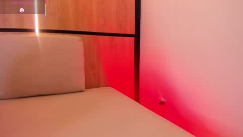 ashlyn online show from November 1, 9:14 pm