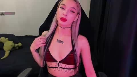 Mila online show from February 18, 5:07 am