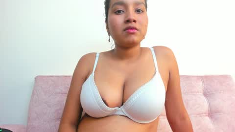 valeria online show from June 24, 6:48 pm