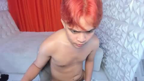 asian_blakefoster online show from March 31, 11:43 am