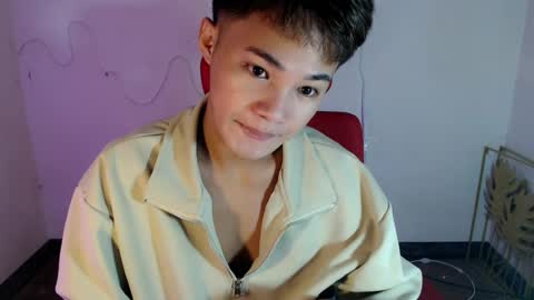 asian_lover05 online show from July 10, 6:23 pm