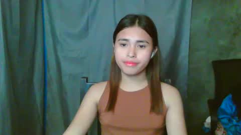 Sofia online show from April 3, 3:19 pm