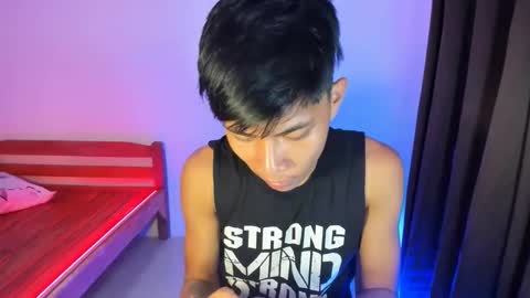 mark online show from March 23, 11:15 am