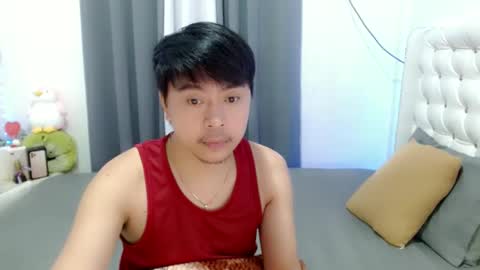 Roy online show from February 21, 6:26 pm