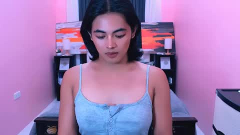 asianverstwink online show from May 14, 7:28 am