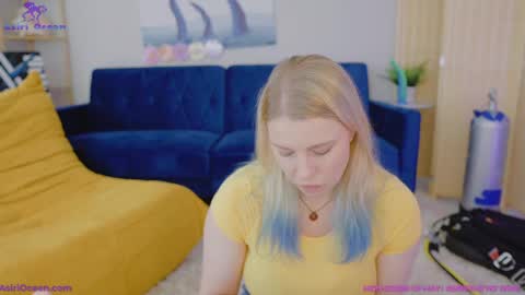 Asiri   pronounced Ah-siri Please no nicknames   3 online show from May 12, 4:38 pm