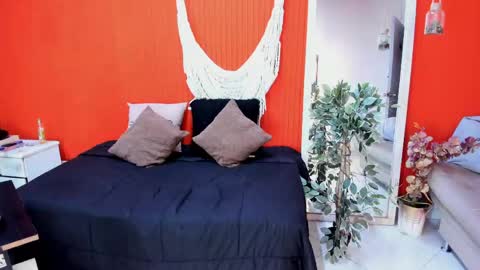 ASLY online show from April 17, 9:55 am