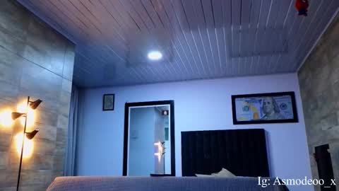 Snapshot of asmodeo_cox chatting on September 23, 12:59 am Asmodeo  -   online show from September 23, 12:59 am
