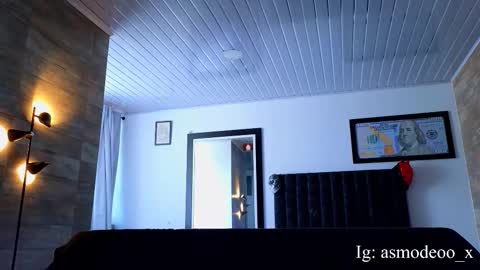 Snapshot of asmodeo_cox chatting on October 19, 2:11 pm Asmodeo  -   online show from October 19, 2:11 pm