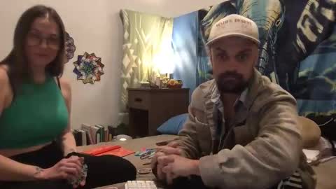 Snapshot of aspenandlink chatting on October 26, 1:12 pm aspenandlink online show from October 26, 1:12 pm